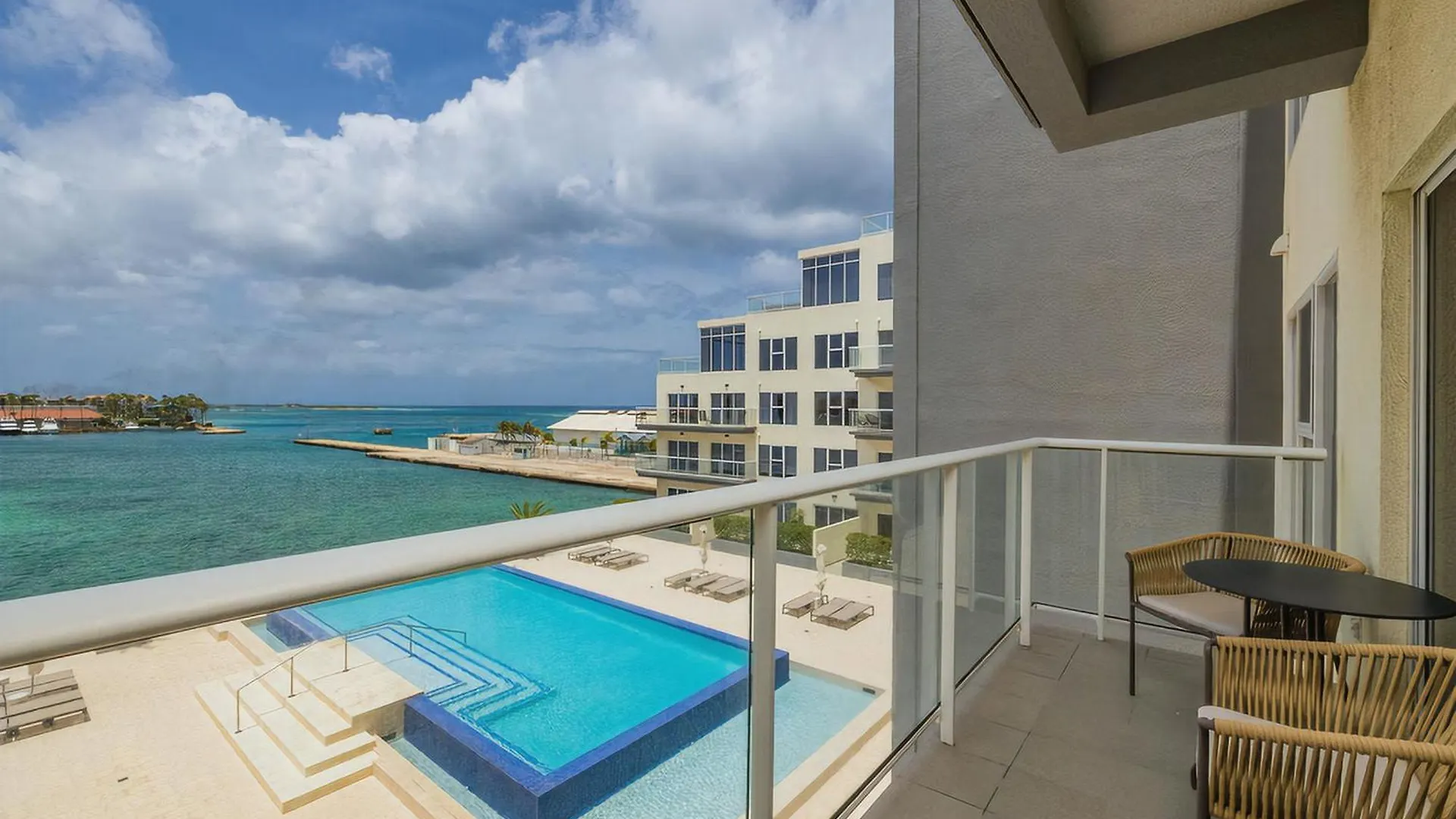 Hh-2Bdr413 - New Modern Apartment In Oceanfront Luxury Condo In Aruba! Oranjestad 0*,  Aruba