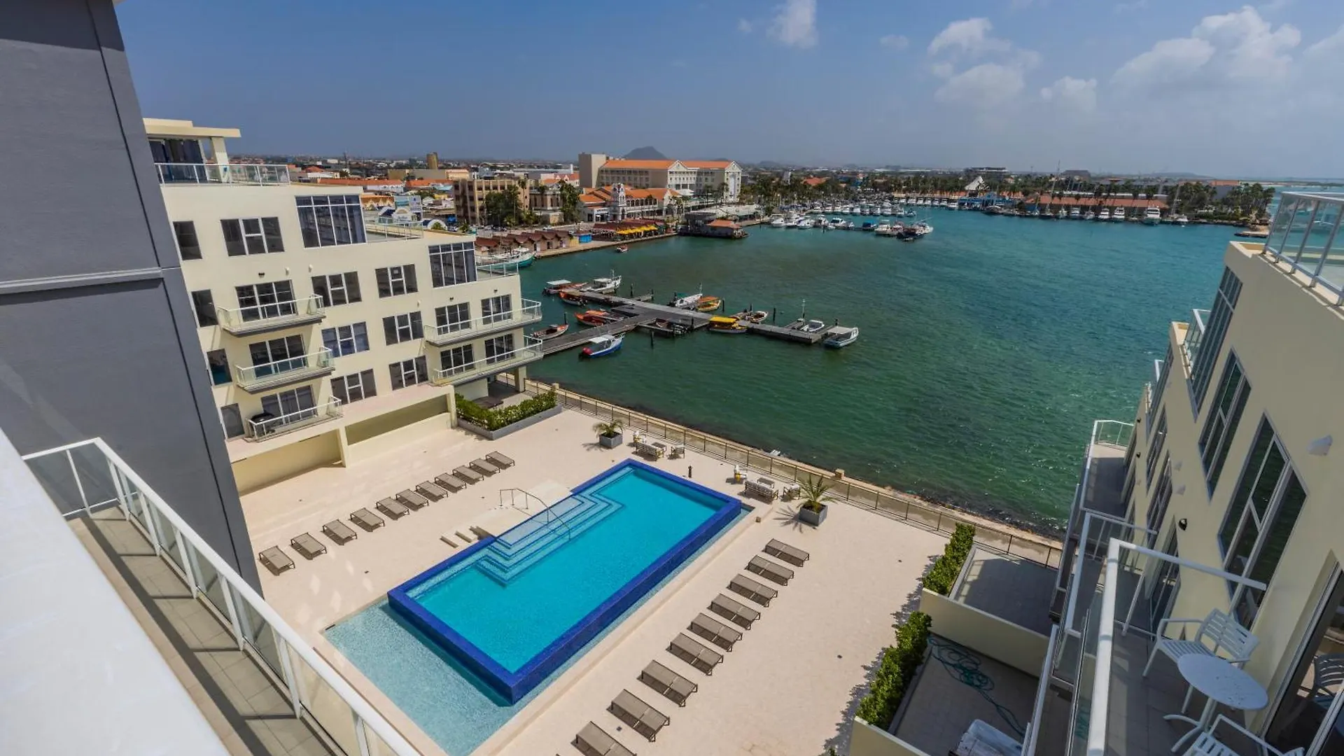 Hh-2Bdr413 - New Modern Apartment In Oceanfront Luxury Condo In Aruba! Oranjestad