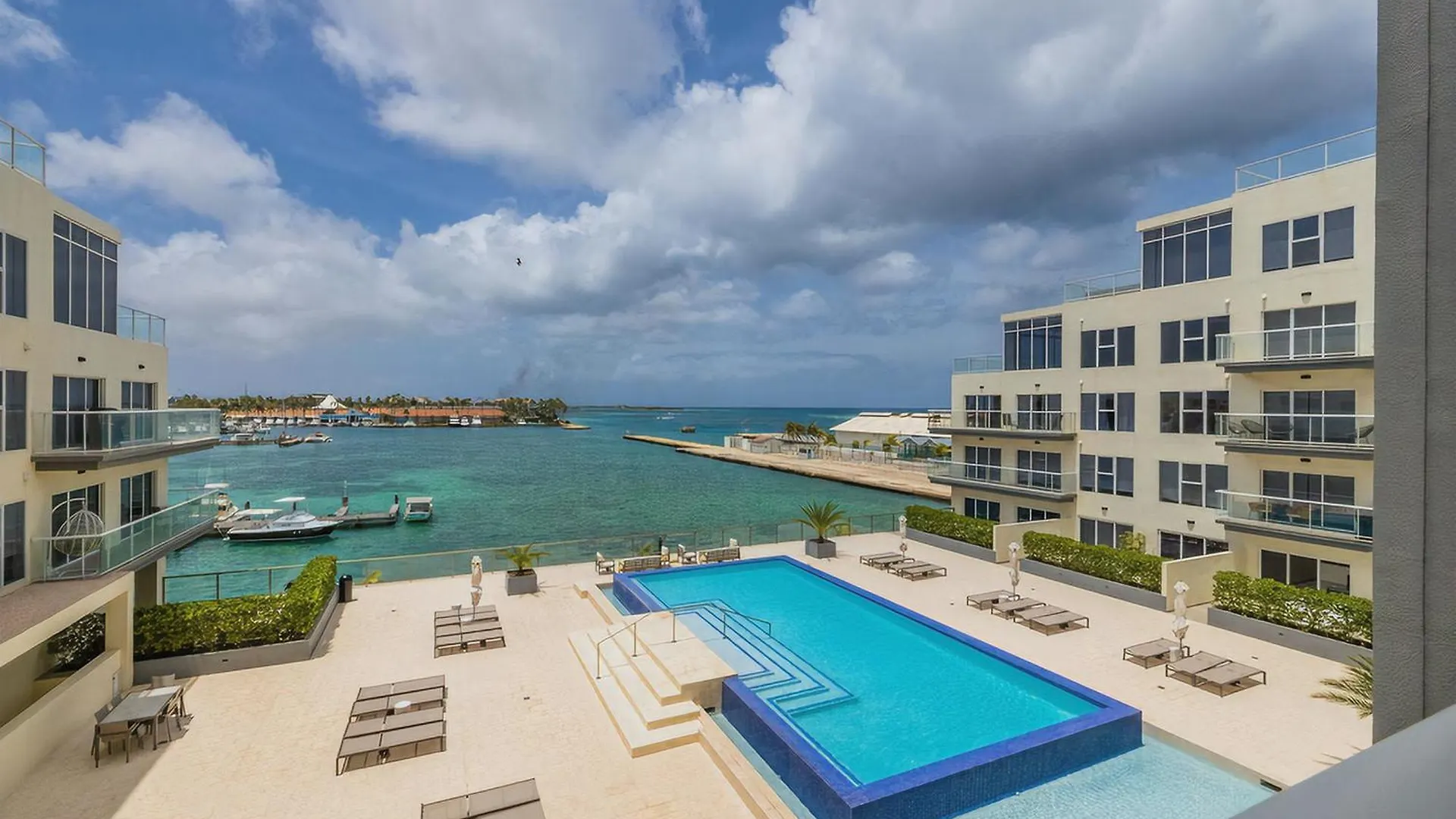 Hh-2Bdr413 - New Modern Apartment In Oceanfront Luxury Condo In Aruba! Oranjestad 0*,  Aruba