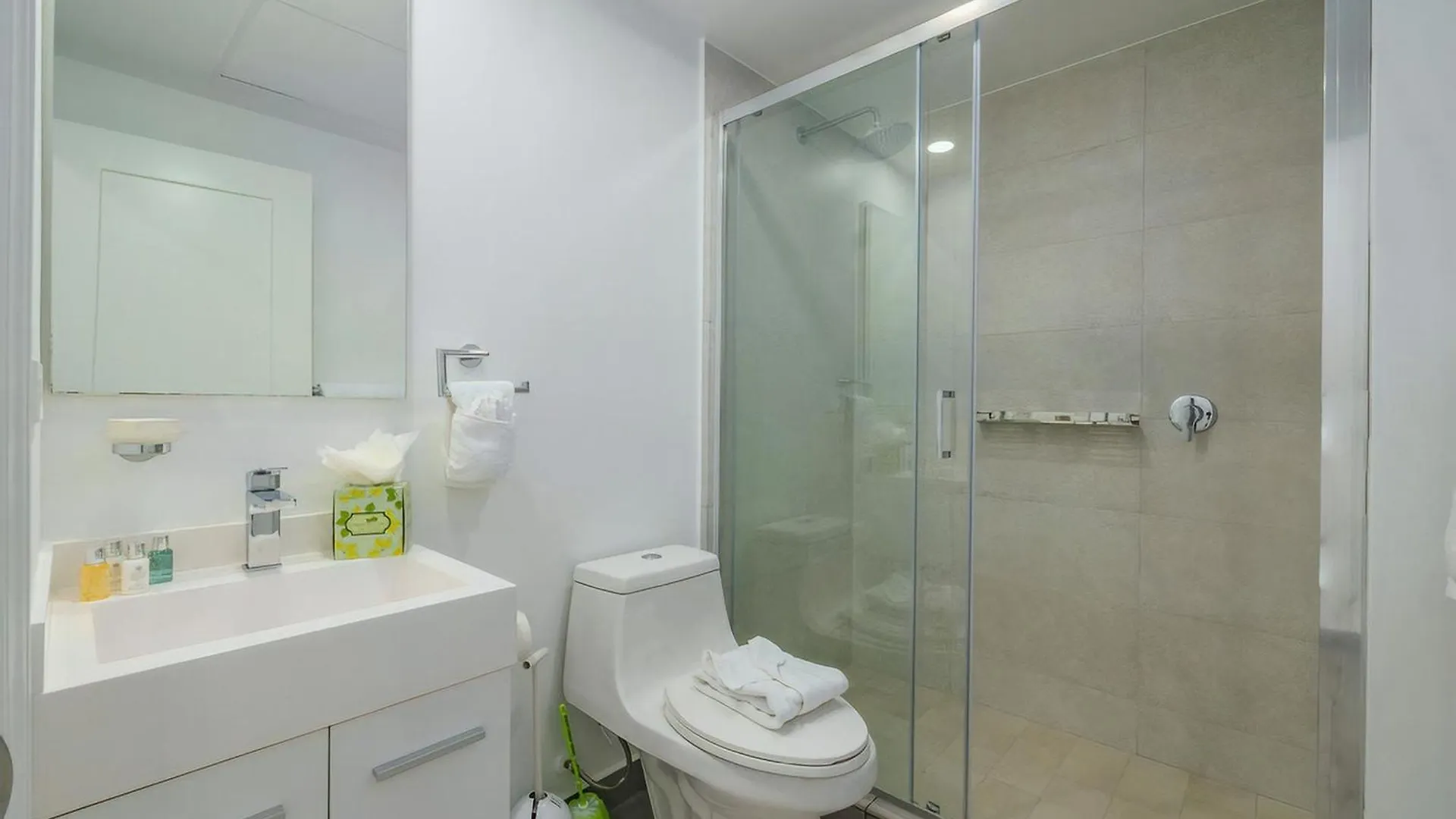 Hh-2Bdr413 - New Modern Apartment In Oceanfront Luxury Condo In Aruba! Oranjestad