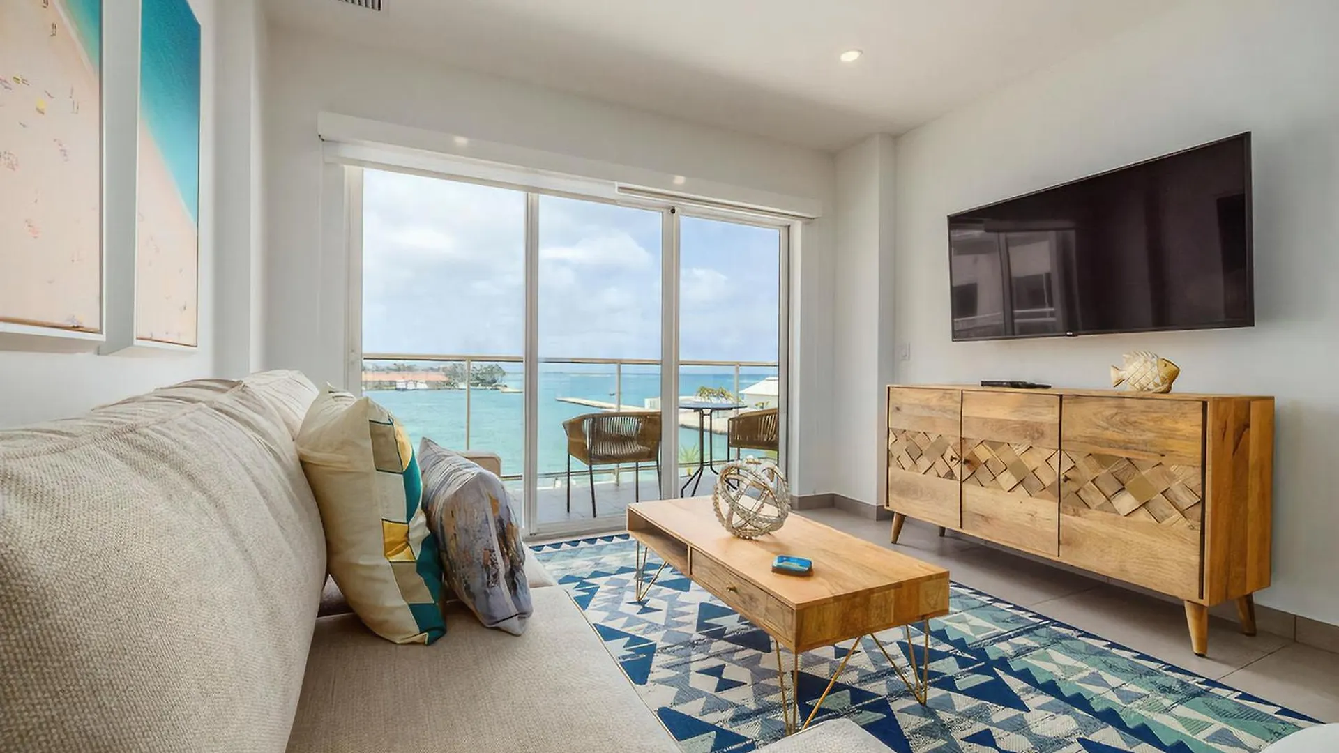 Hh-2Bdr413 - New Modern Apartment In Oceanfront Luxury Condo In Aruba! Oranjestad